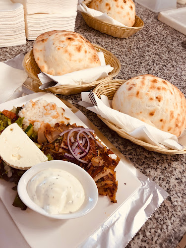 Comentarii opinii despre Denis Kebap