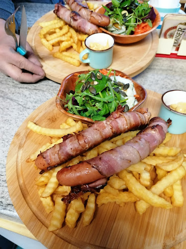 Comentarii opinii despre Niki's Stüberl