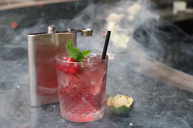 Opinii despre Cascade Bar în Wien - Gastronomie und Hotellerie