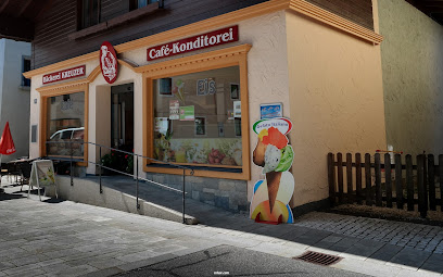Martin Kreuzer KG, Bäckerei und Cafe