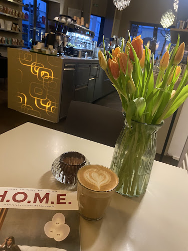 Comentarii opinii despre Cafe como coffee & more