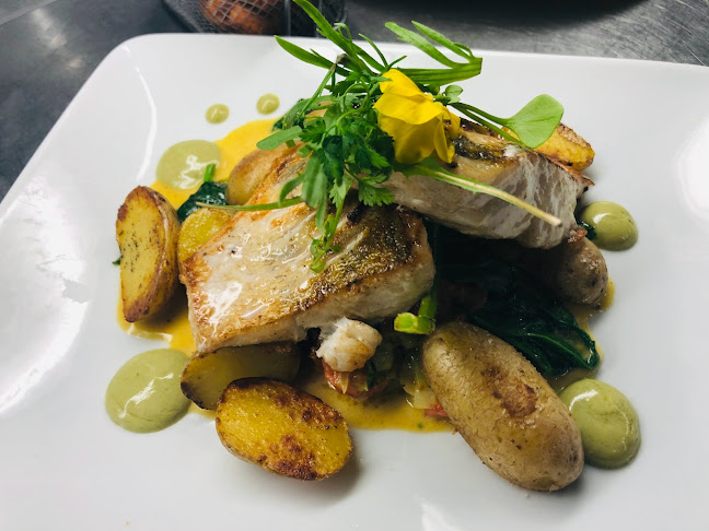 Schicker Restaurant - Catering - Vinothek - Café - Rösterei