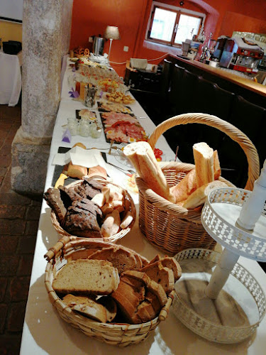 Opinii despre Schmankerl Schmiede OG în Salzburg - Gastronomie und Hotellerie