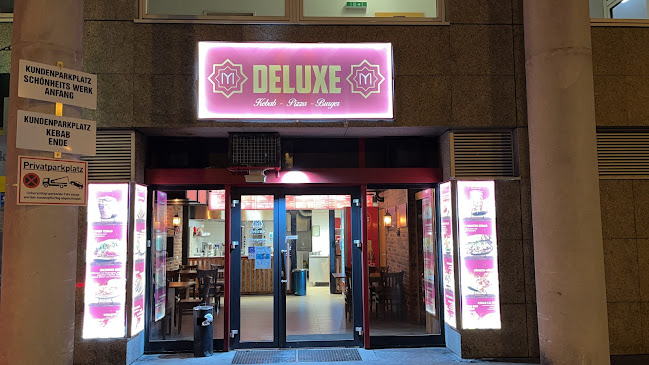 DELUXE-Kebab Pizza Burger