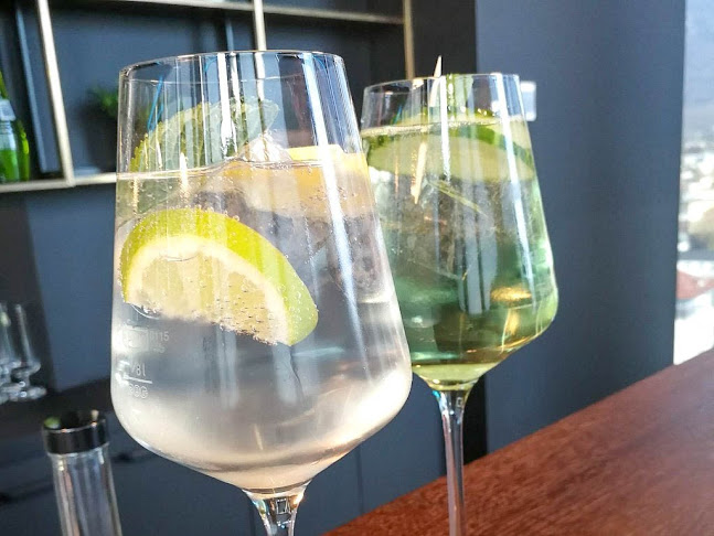 hu:goes14 Rooftop Bar & SkyBREAKFAST (hugoes14)