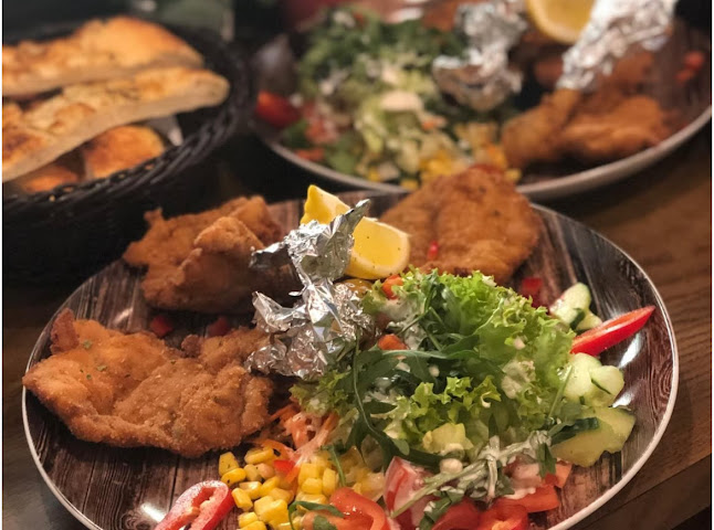 Opinii despre Restaurant Pizzeria Cafe Kohler în Zams - Gastronomie und Hotellerie