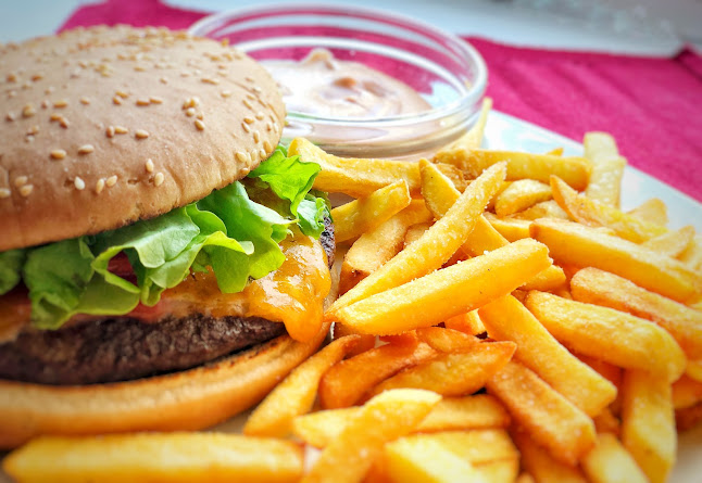 Opinii despre Pizza Hollywood Krems în Krems an der Donau - Gastronomie und Hotellerie