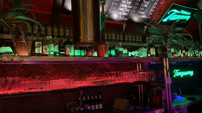 Opinii despre Bar Plateau în Innsbruck - Gastronomie und Hotellerie