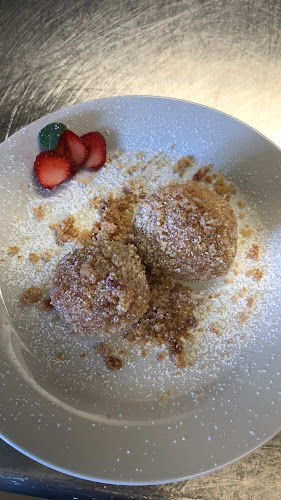 Opinii despre Gasthaus Höfer în Gschnaidt - Gastronomie und Hotellerie