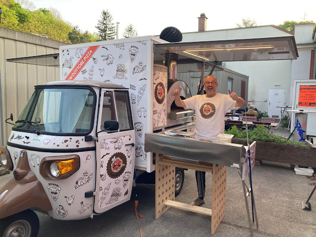 Dottore Pizza - Gastronomie und Hotellerie