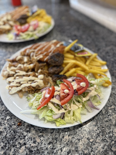 Kommerzialrat-Martin-Pichler 4-Straße 2, KR. Martin Pichler-Straße 4, 6300 Wörgl