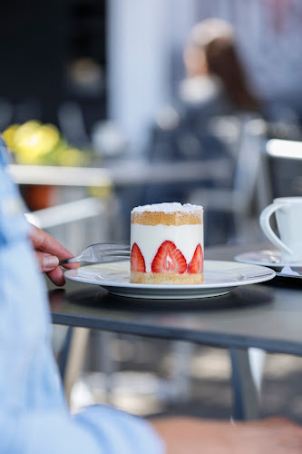 Piazza Café-Restaurant - Gastronomie und Hotellerie