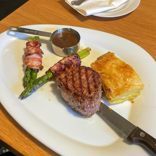 Opinii despre Bonka - das Wirtshaus im Wienerwald în St. Andrä-Wördern - Gastronomie und Hotellerie