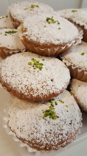 Comentarii opinii despre Apameh Konditorei