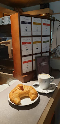 Opinii despre Pizzeria /Pasta/ Calamari/Carne/ CasaMira Familie Pagitz în Bodensdorf - Gastronomie und Hotellerie