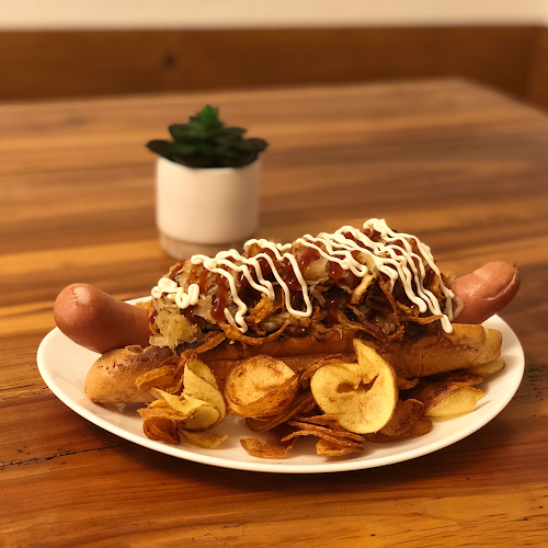 Opinii despre Gasthaus Linzertor în Krems an der Donau - Gastronomie und Hotellerie