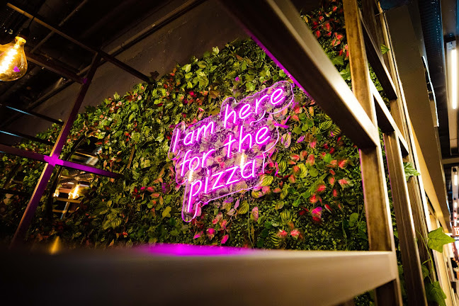 Opinii despre Mio - A Piece of Napoli în Wien - Gastronomie und Hotellerie