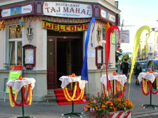 Indian Restaurant Taj Mahal