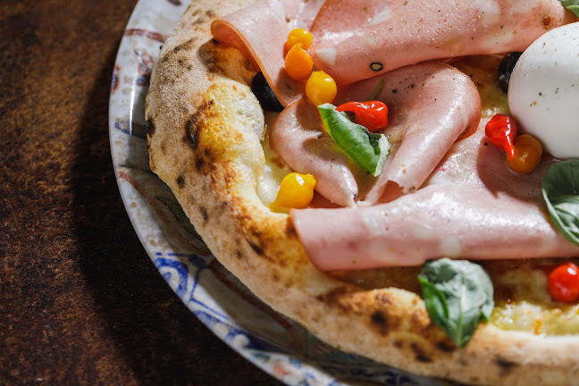 Pizza Plus - Gastronomie und Hotellerie