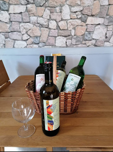 Opinii despre Roman's Imbissstüberl în Wetzelsdorf - Gastronomie und Hotellerie