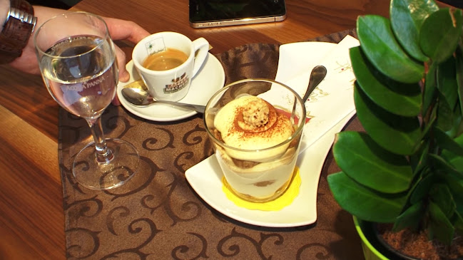 Opinii despre Die Kaffeemacher în Schwaz - Gastronomie und Hotellerie