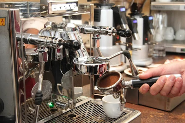 Herzblut Kaffee e.U. Daniel Feiertag - Gastronomie und Hotellerie