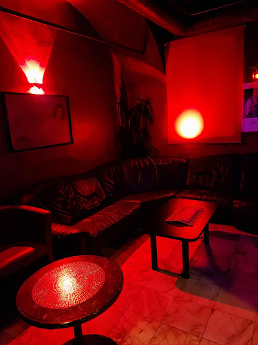 Opinii despre Red Rose Bar în Graz - Gastronomie und Hotellerie