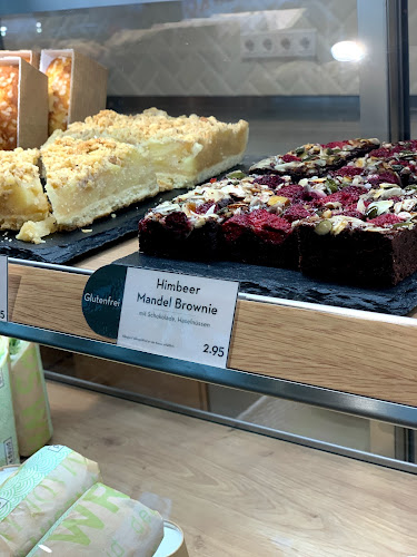 dean&david | Bowls, Salate, Curries & Snacks im Austria Campus Wien - Wien