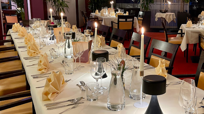 Opinii despre EssPar - Cafe & Restaurant în Spielberg - Gastronomie und Hotellerie