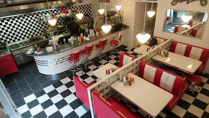 Teddy's American Diner