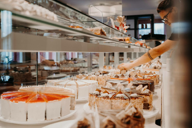 Comentarii opinii despre Kaffeebar Moser By Harald Soyer