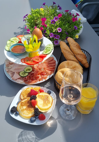 Sophie's Café & Bar