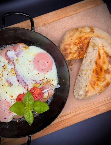 Comentarii opinii despre Aubar Garden