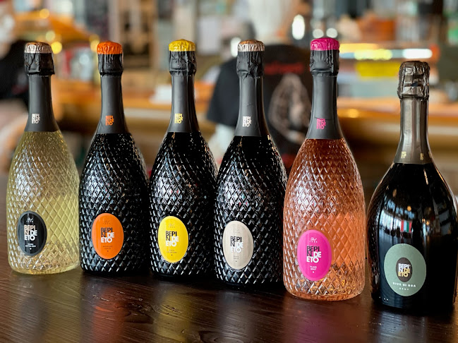 Opinii despre Ernesto caffè. osteria. weinbar în Ried im Innkreis - Gastronomie und Hotellerie