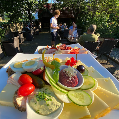 Opinii despre Plaschkothek & Zape Genussmomente în Fisching - Gastronomie und Hotellerie