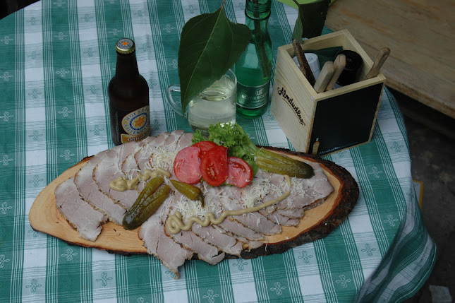 Opinii despre Cafe Heuriger im Nicklhaus în Anif - Gastronomie und Hotellerie