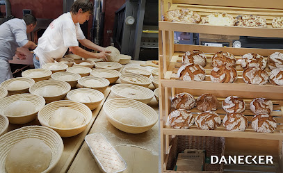 Dein Bäcker Danecker in Mauer
