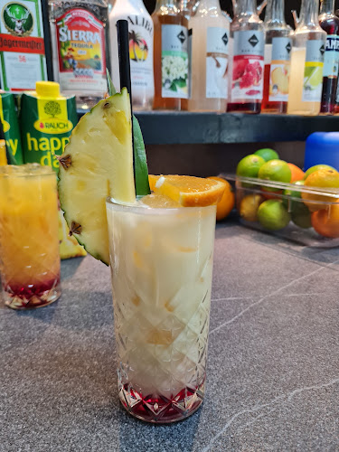 Comentarii opinii despre Little Hookah Lounge