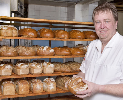 Schlaraffenland Madreiter Bäckerei Bioladen Cafe Reformhaus