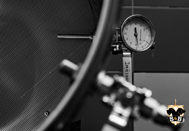 Opinii despre Schnauzer & Beagle în Wien - Gastronomie und Hotellerie