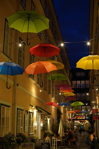 Opinii despre Restaurant „Im Sünnhof“ în Wien - Gastronomie und Hotellerie