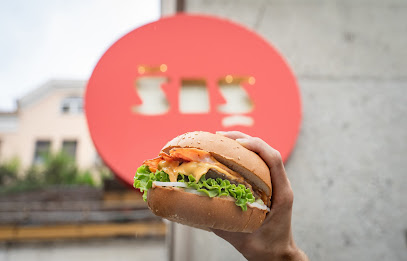 Šiš Food Truck. Hot dogs & Burgers