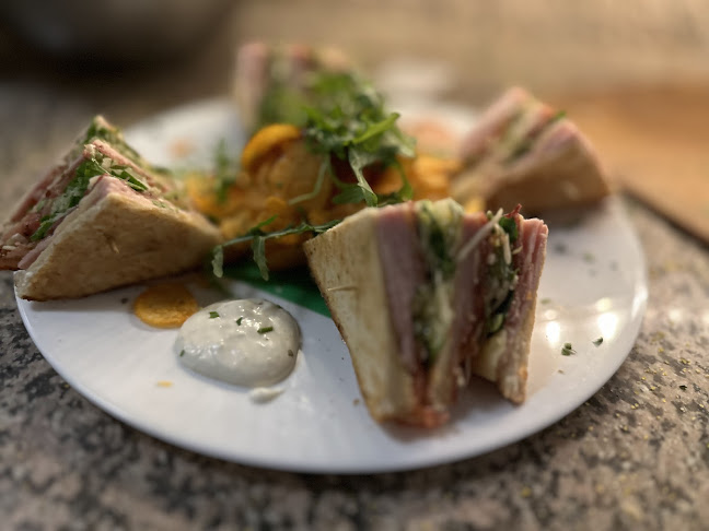 Comentarii opinii despre Miami J.B. Bistro/Pub