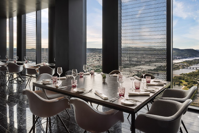 Altia by Urrechu - Restaurant & Skybar - Gastronomie und Hotellerie