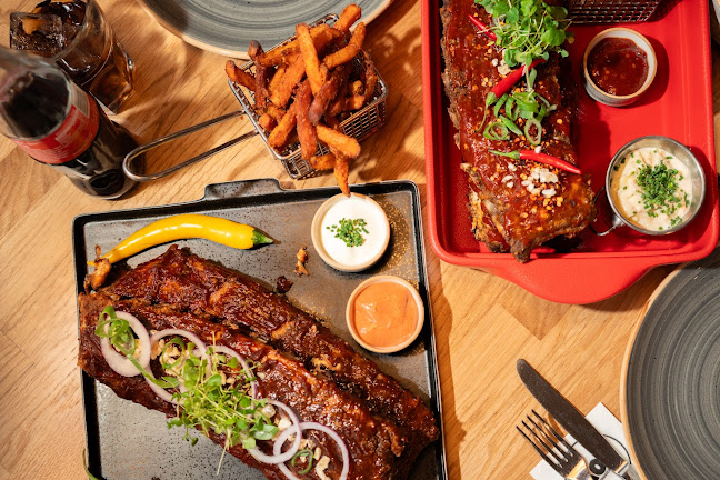 Rox Musicbar & Grill Linz - Gastronomie und Hotellerie