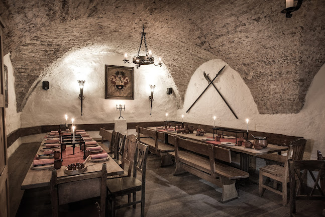 Opinii despre Ritterkuchl zu Hall - Restaurant und Gasthaus în Hall in Tirol - Gastronomie und Hotellerie