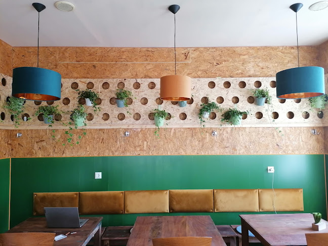 Dornerpl. 10, 1170 Wien