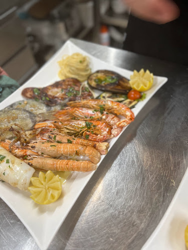 Opinii despre Pomodoro e Basilico Pizzeria în Liesingtal - Gastronomie und Hotellerie