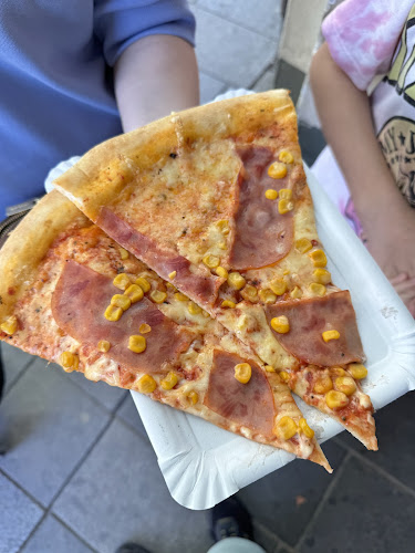 Opinii despre Kebap Pizza Dürüm în Wien - Gastronomie und Hotellerie