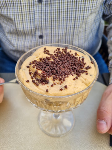 Opinii despre Via Toledo Enopizzeria în Wien - Gastronomie und Hotellerie